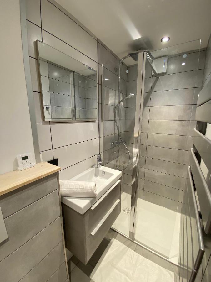 Chambres D'Hotes - B&B - Chalet Mountain Vibes เลอุชส์ ภายนอก รูปภาพ