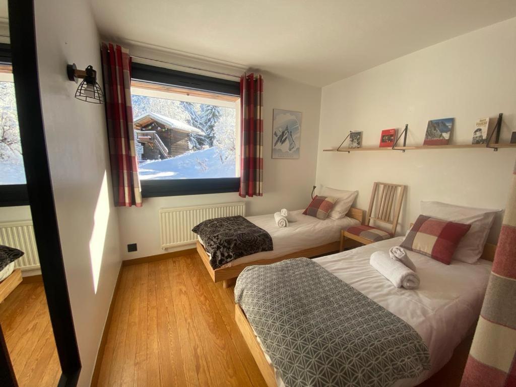 Chambres D'Hotes - B&B - Chalet Mountain Vibes เลอุชส์ ภายนอก รูปภาพ